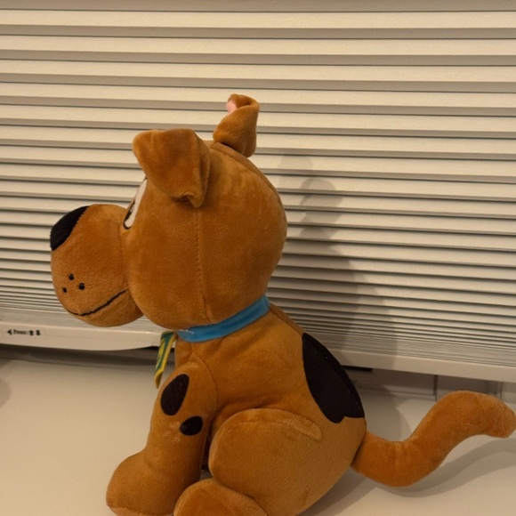 Scooby-Doo Plush Dog Toy - Picture 4 of 5